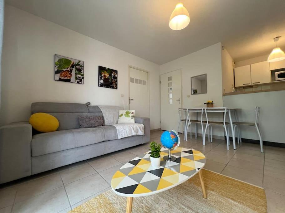 T2 Calme Et Paisible Parking Apartman Carcassone Kültér fotó